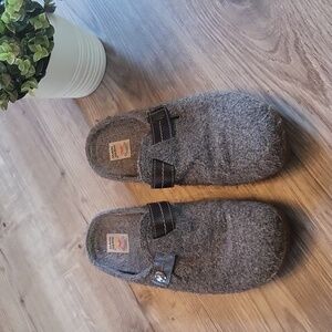 Earth Spirit l size 10 l womens l outdoor indoor house shoe l grey l clog